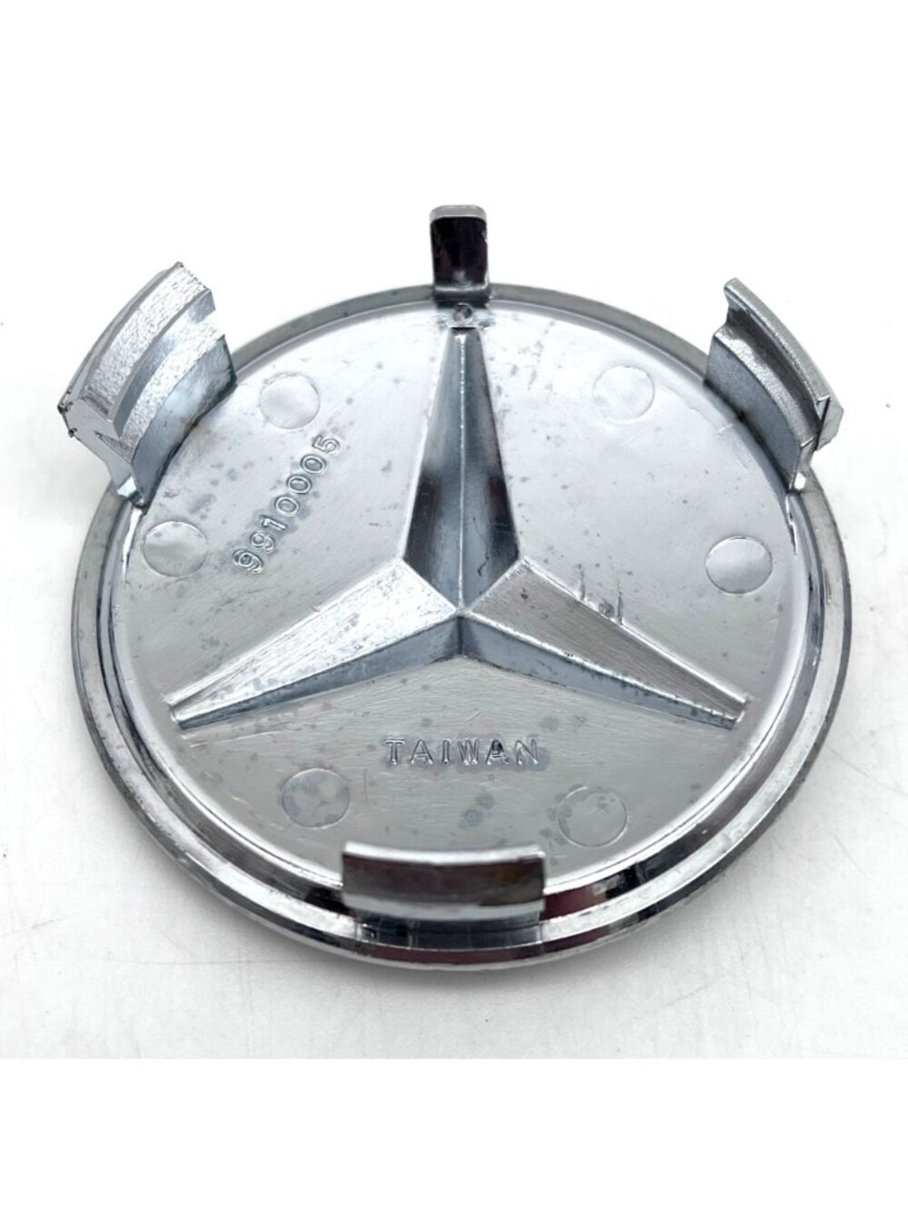 Set Of 4 Chrome Mercedes-Benz Wheel Center Caps Hubcaps 9910005 2 Broken Tabs - Picture 4 of 12